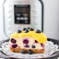 lemon blueberry cheesecake in instant pot