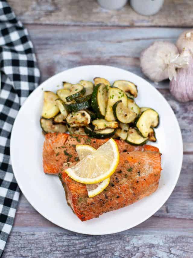 SALMON IN THE AIR FRYER EASY AND DELICIOUS IN 15 MINUTES Story