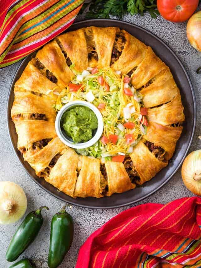 EASY CRESCENT ROLL TACO RING STORY